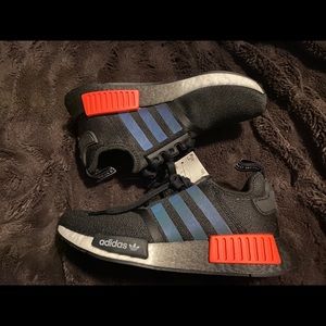 Comfortable brand new sneakers